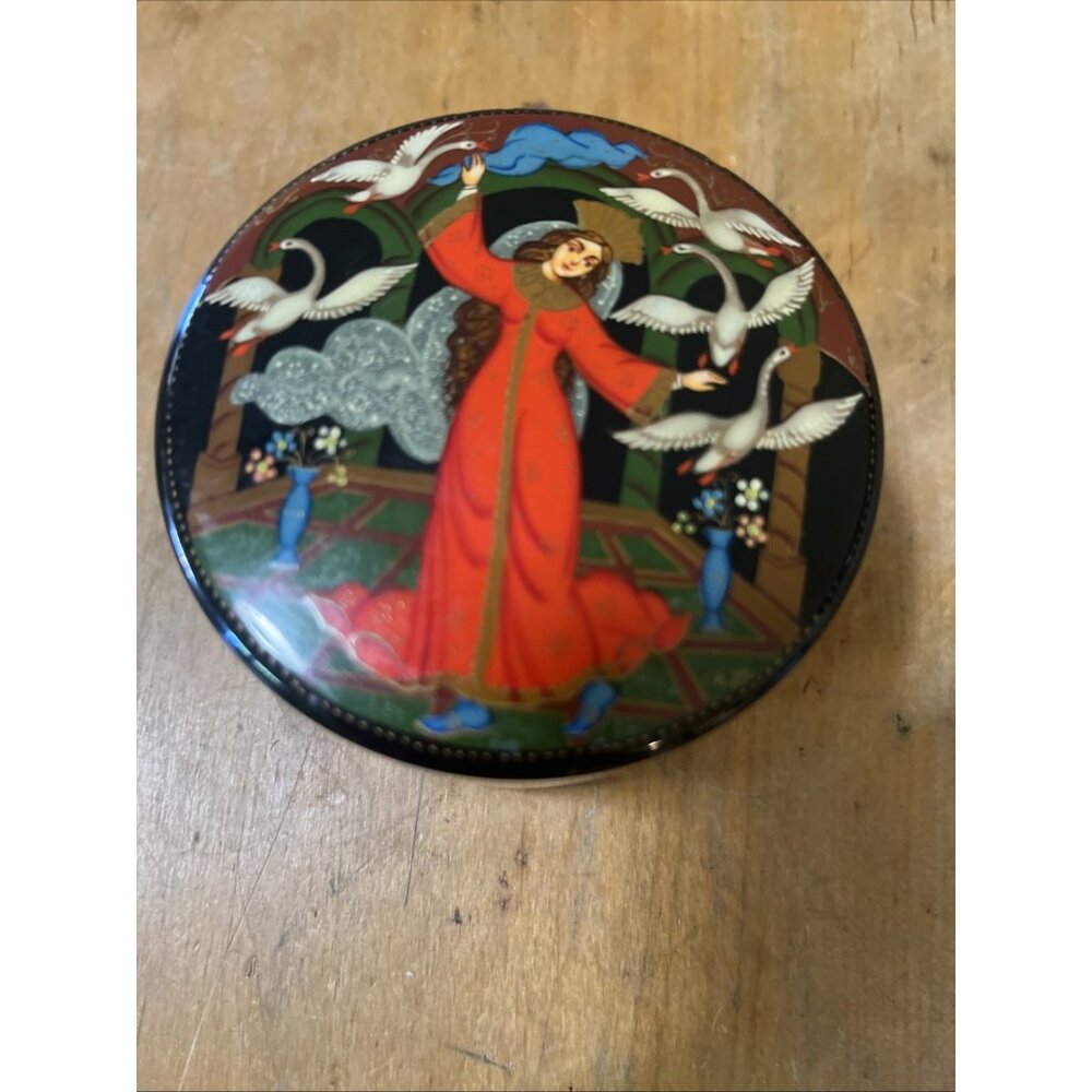 Handpainted Russian Trinket Jewelry Box 2.5x3” Vibrant Colors Lidded